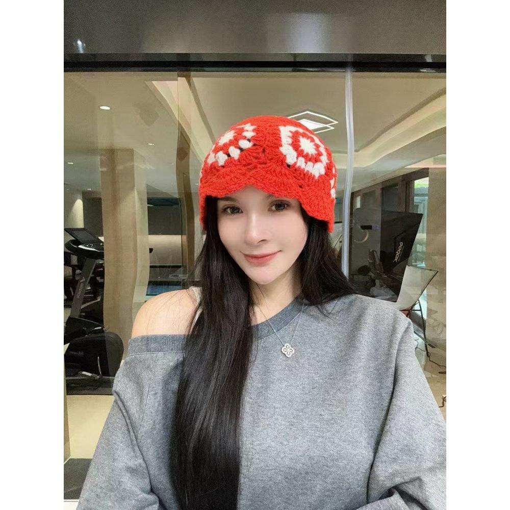 Handmade Knitted Bucket Hat - HDZ027