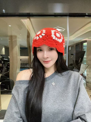 Handmade Knitted Bucket Hat - HDZ027